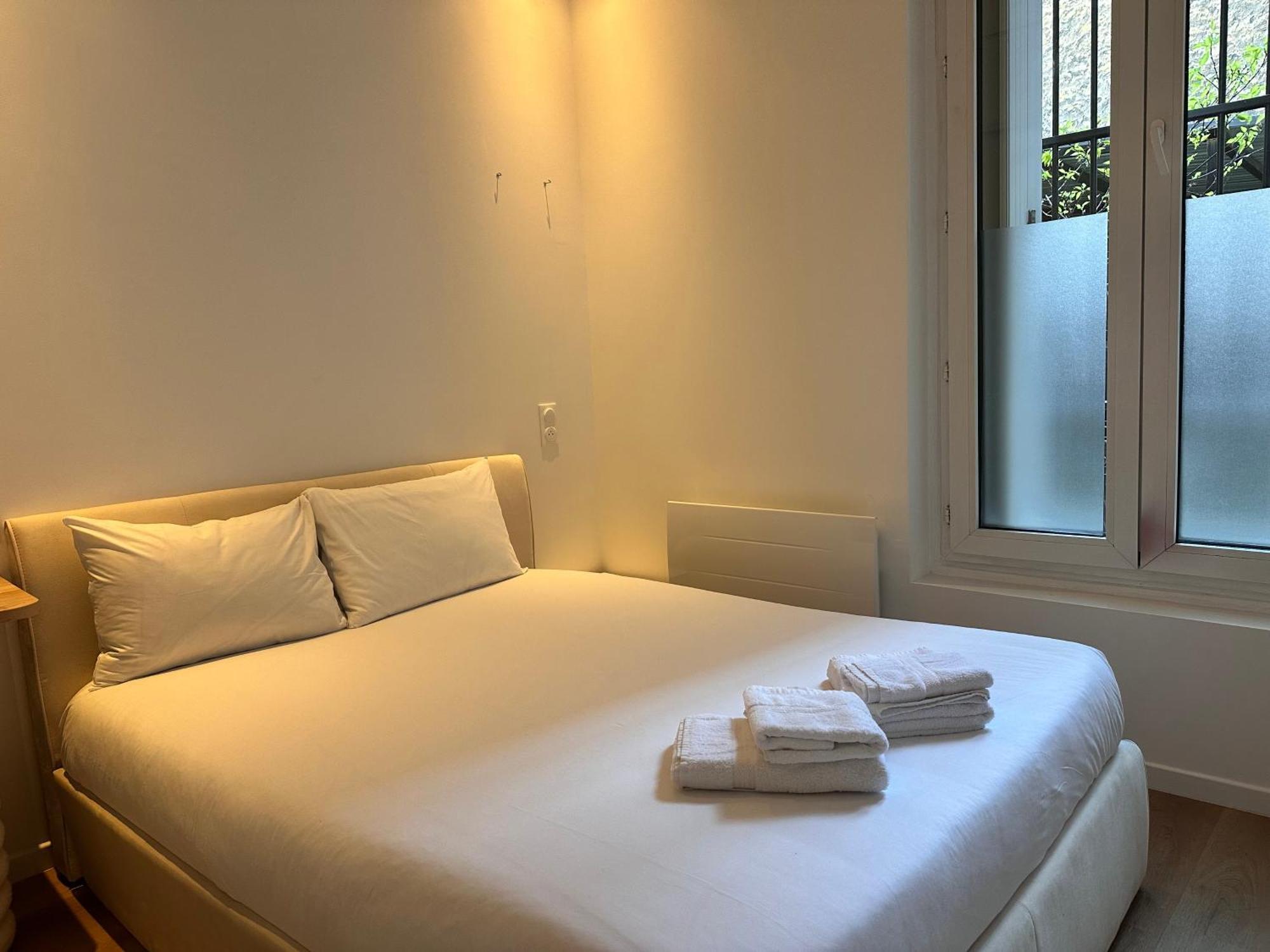 Apartment Metro-Paris Аньер-сюр-Сен Экстерьер фото